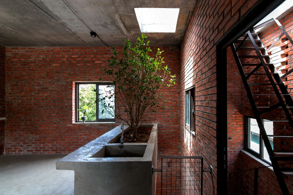 nha-o-phu-hop-vung-de-bi-ton-thuong-10