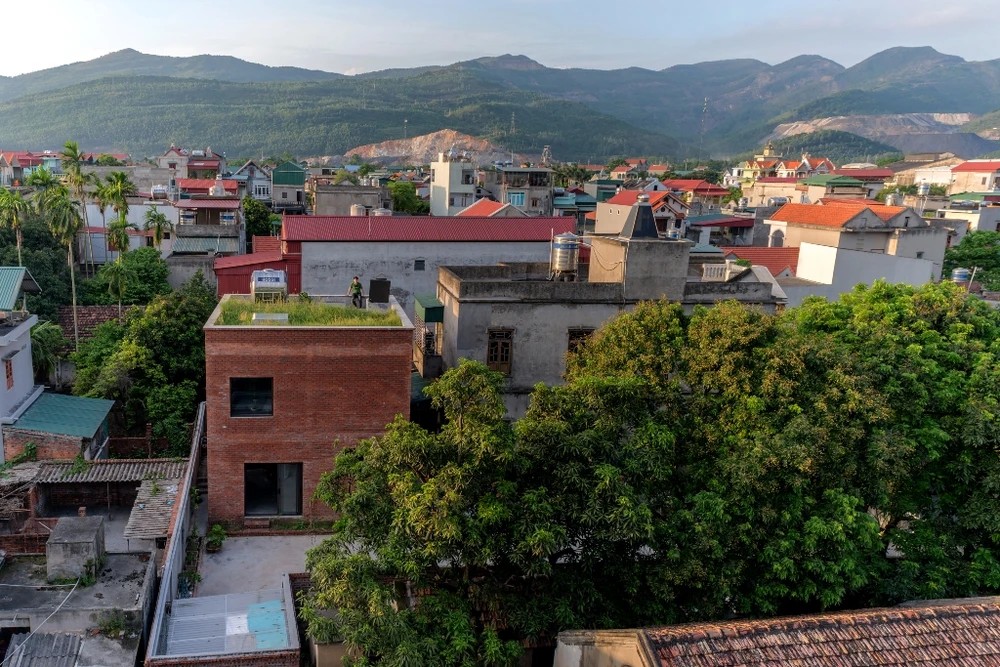 nha-o-phu-hop-vung-de-bi-ton-thuong-4