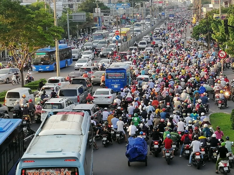 cam-do-xe-theo-gio-1