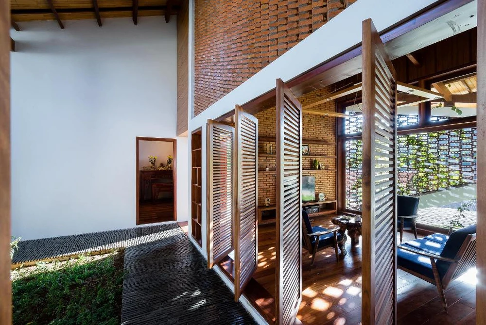 thiet-ke-vuon-trong-nha-doc-dao-14