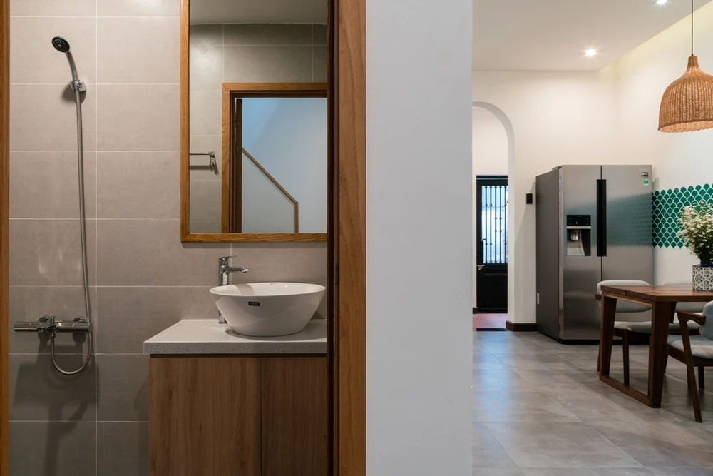 ngoi-nha-danh-cho-con-gai-ruou-14