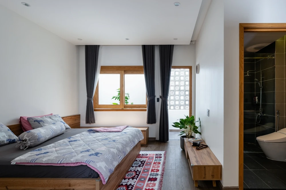 ngoi-nha-danh-cho-con-gai-ruou-18