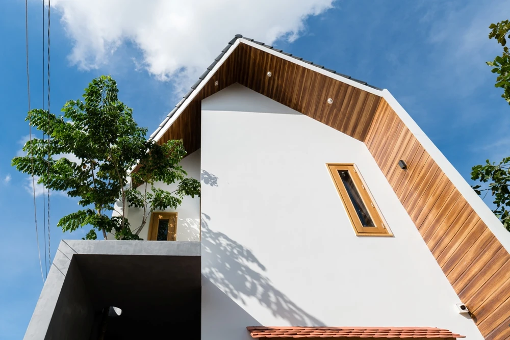 ngoi-nha-danh-cho-con-gai-ruou-3