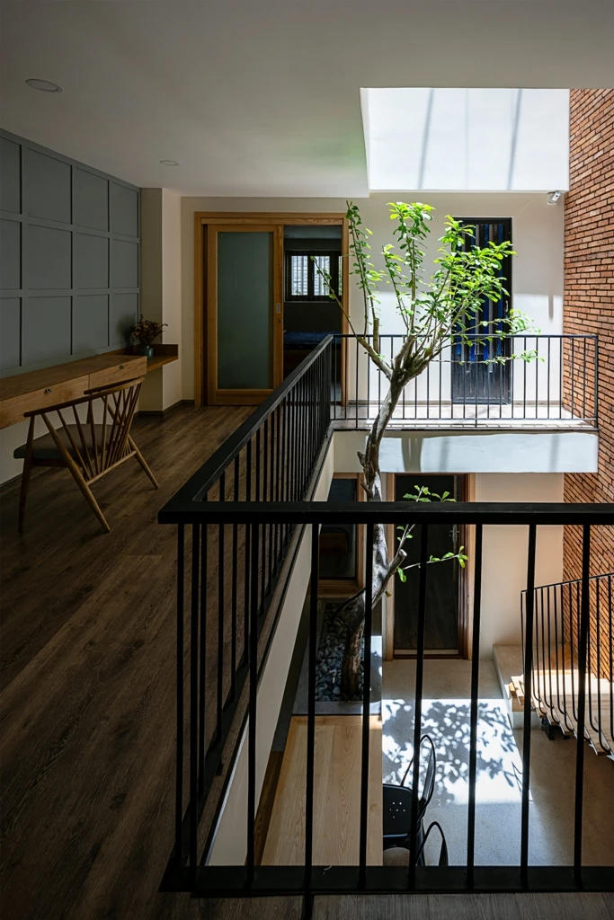 nha-trong-nha-o-Da-Nang-11