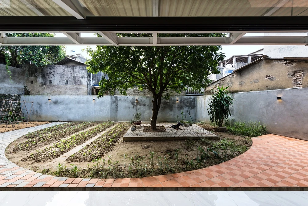 doc-dao-nha-mai-chong-mai-8