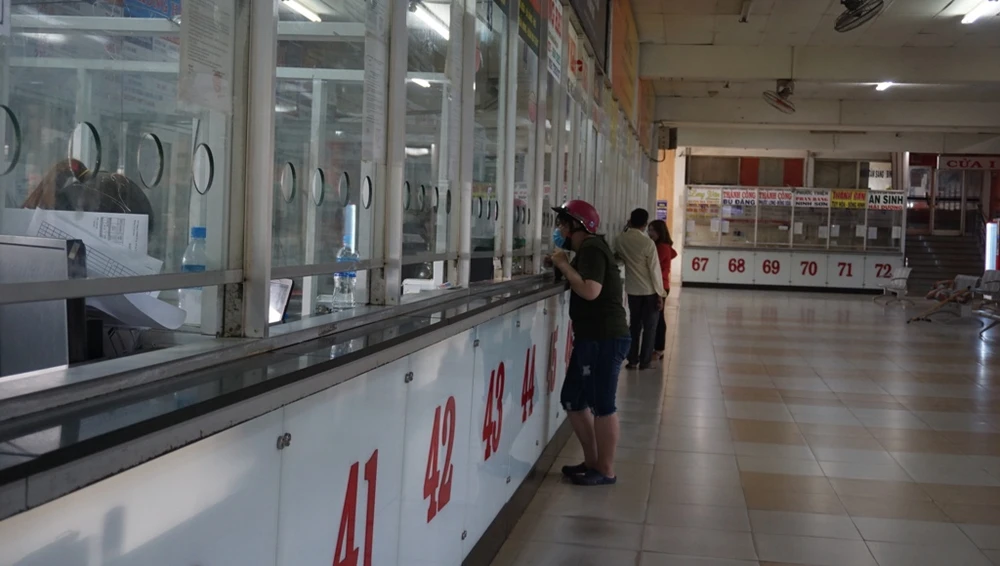 ben-xe-hoat-dong-tro-lai-11