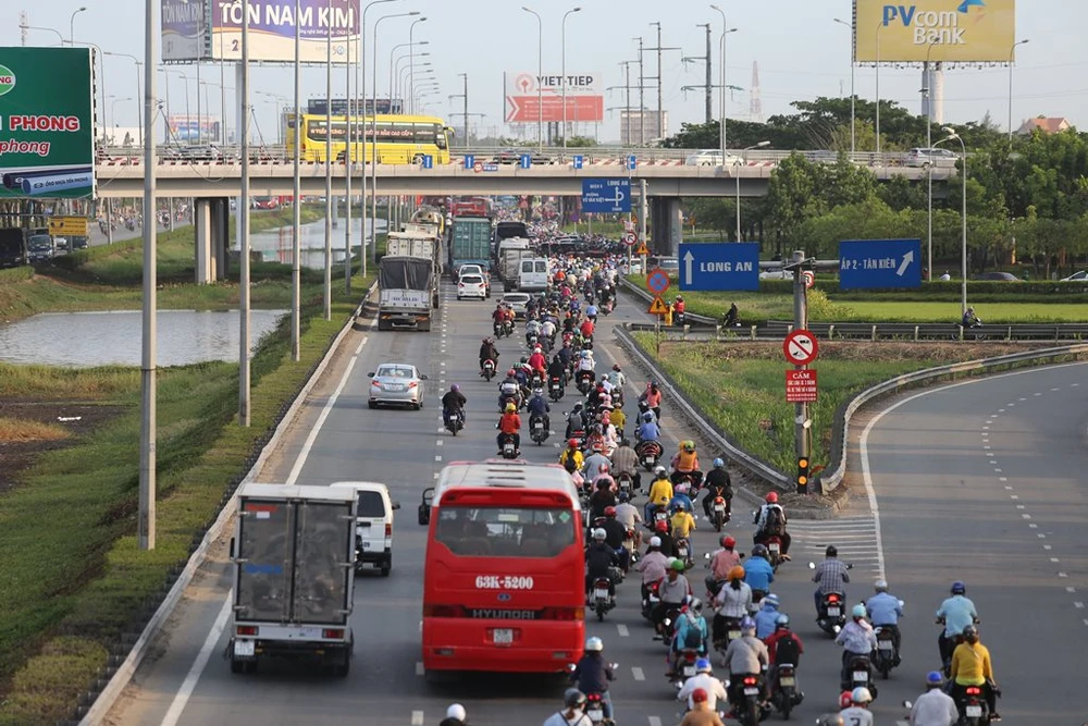 duong-sa-TP.HCM-dip-le-6