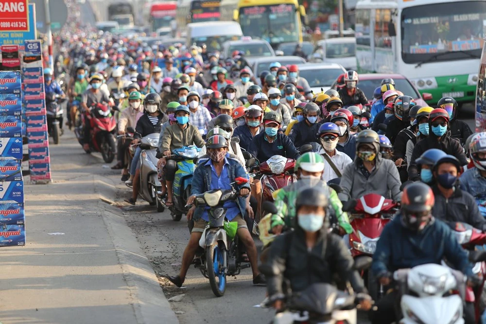 ket-xe-cua-ngo-phia-tay-7