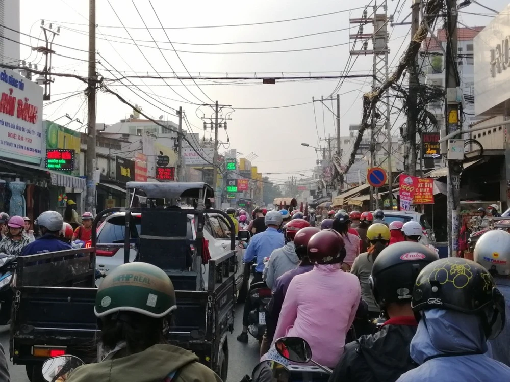 ket-xe-duong-Cong-Hoa-10