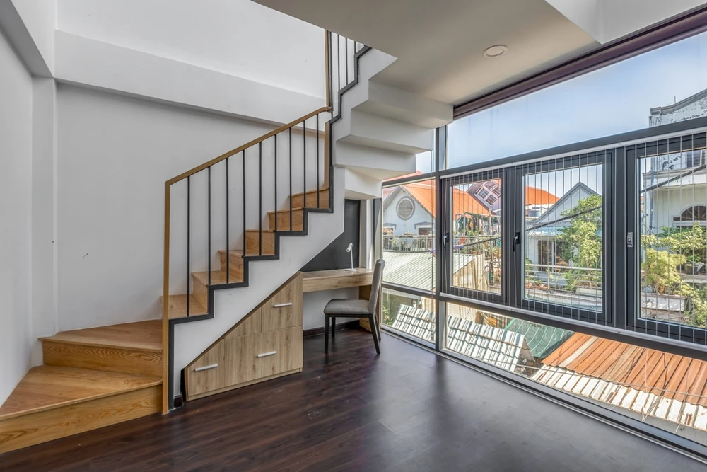 nha-hai-khoang-thong-tang-8