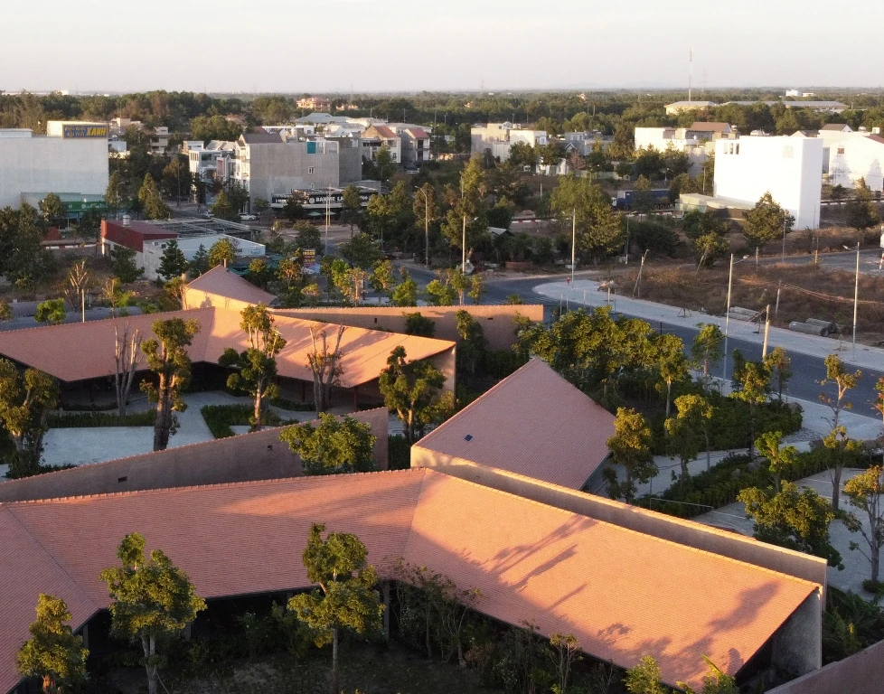 cong-trinh-truyen-thong-va-hien-dai-2