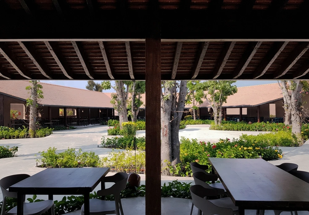 cong-trinh-truyen-thong-va-hien-dai-8