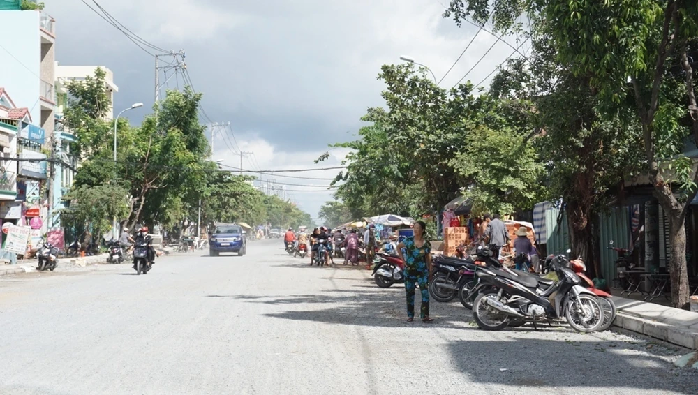 duong-huynh-tan-phat-ngap-2