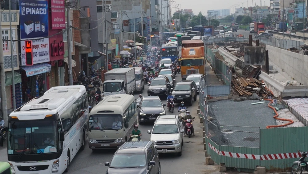 dien-mao-giao-thong-khu-tay-bac-3