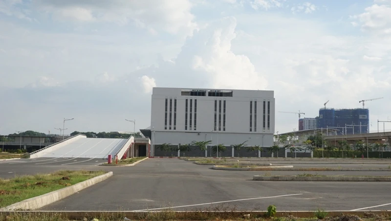 ben-xe-mien-dong-moi