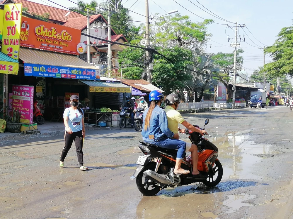 duong-thi-cong-cham-9