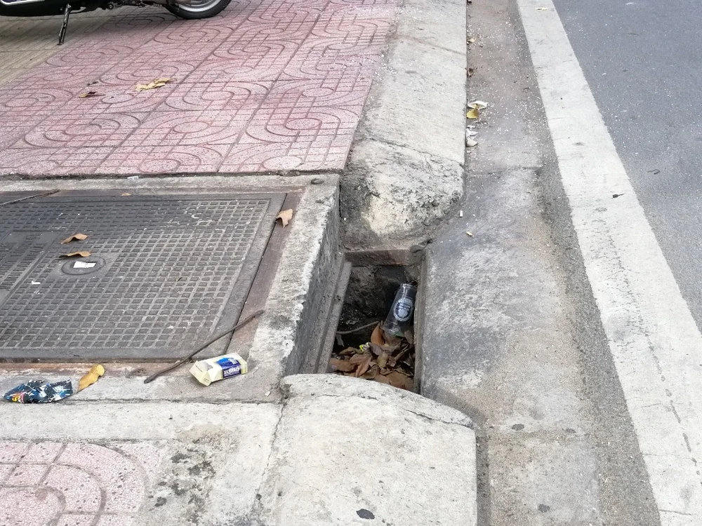 nap-chan-rac-bi-trom-3