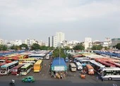 Hai bến xe lớn TP.HCM: Nơi vắng bóng, nơi đông đúc