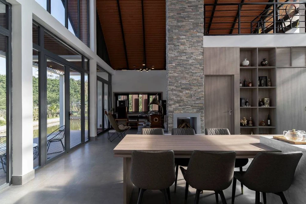 tranh-nang-huong-tay-sau-nha-12