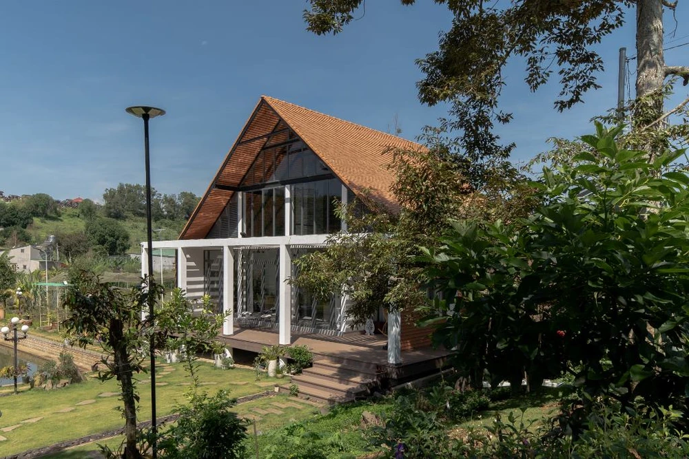 tranh-nang-huong-tay-sau-nha-7