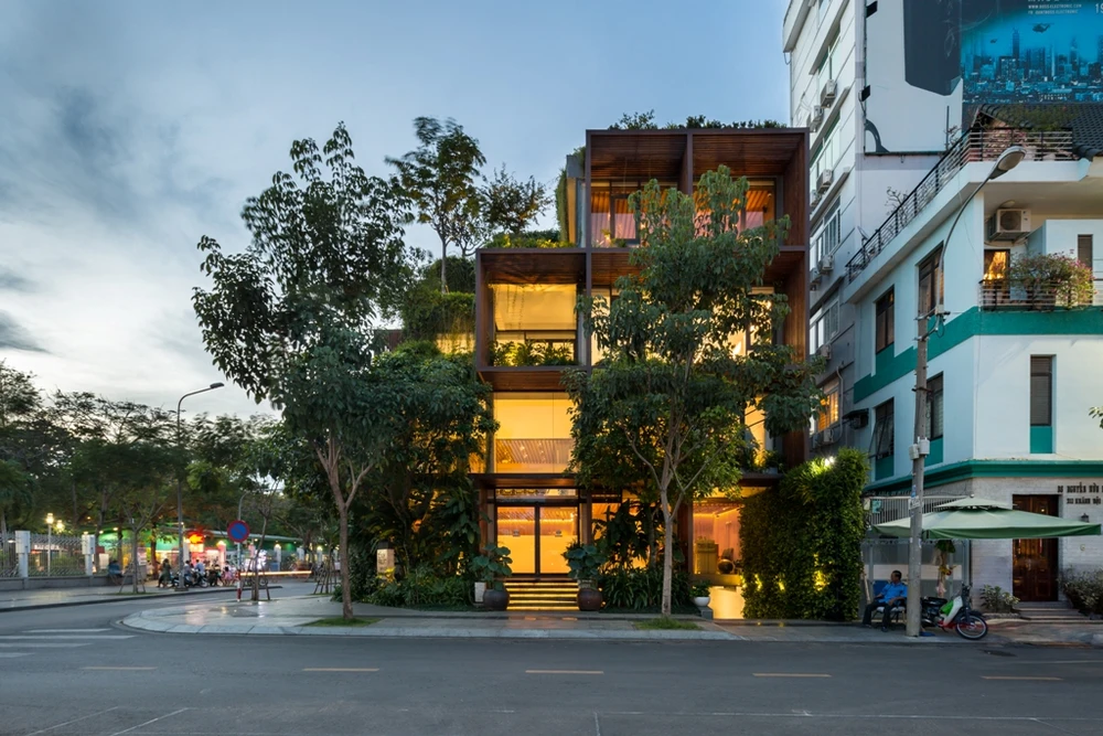 cach-hoa-giai-cong-trinh-o-nga-ba-3