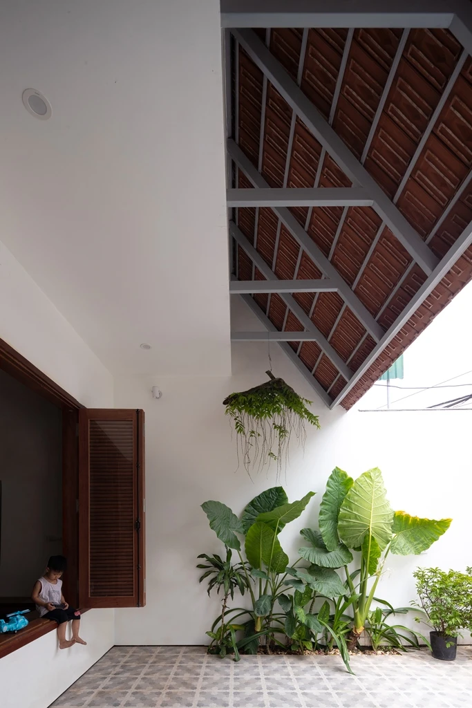 ngoi-nha-ngoi-co-ba-mai-truot-17