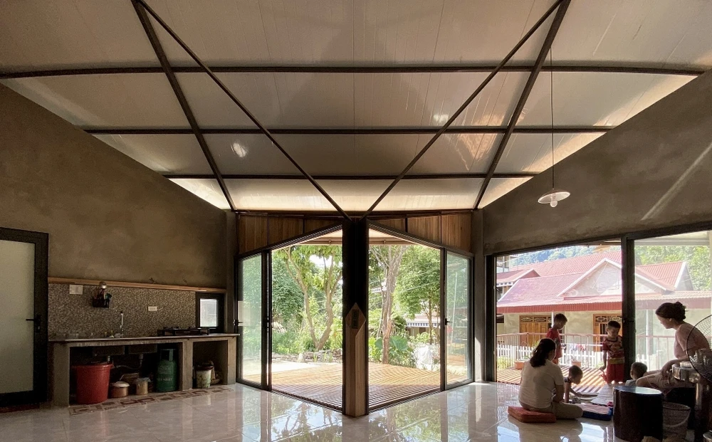 ngoi-nha-khong-can-dieu-hoa-10