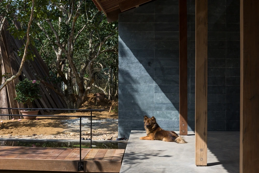 ngoi-nha-dep-nhu-mo-trong-lang-buoi-16