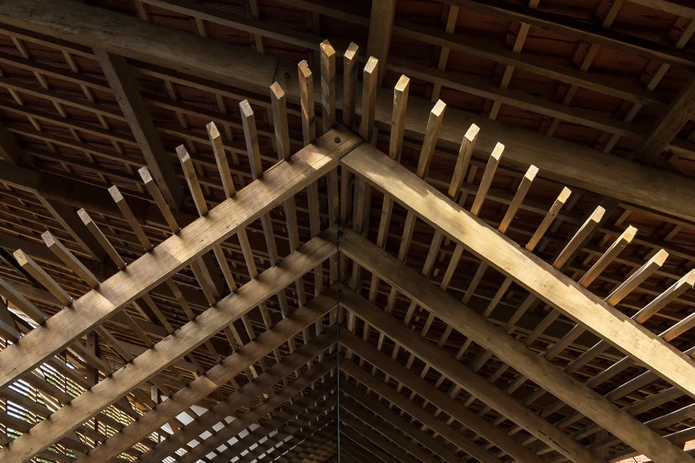 ngoi-nha-trong-hem-nho-o-Hue-10