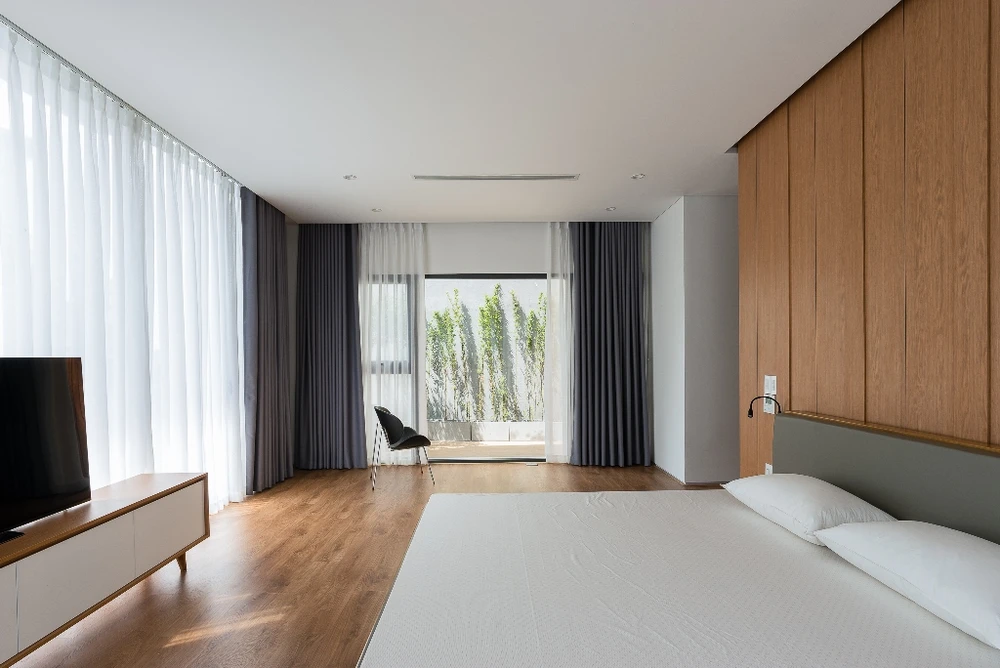 ngoi-nha-khong-thay-cua-ra-vao-o-Sai-Gon-15