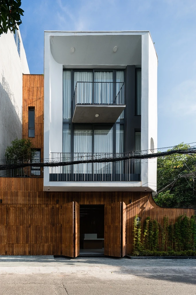 ngoi-nha-khong-thay-cua-ra-vao-o-Sai-Gon-3