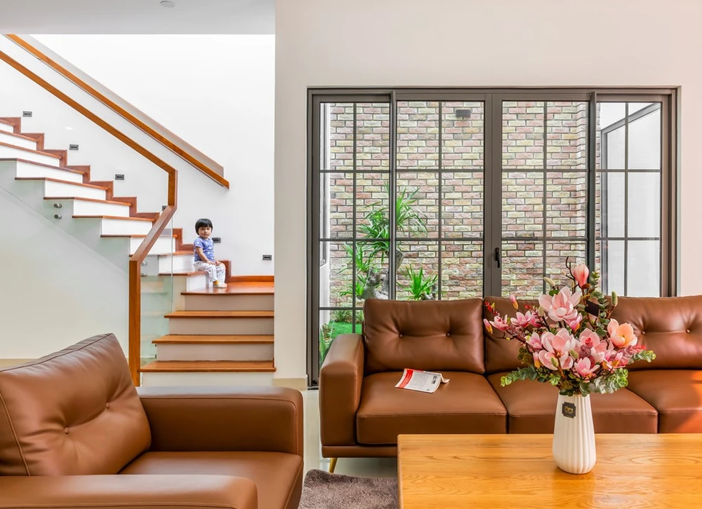 ngoi-nha-lay-y-tuong-tu-nha-rong-11