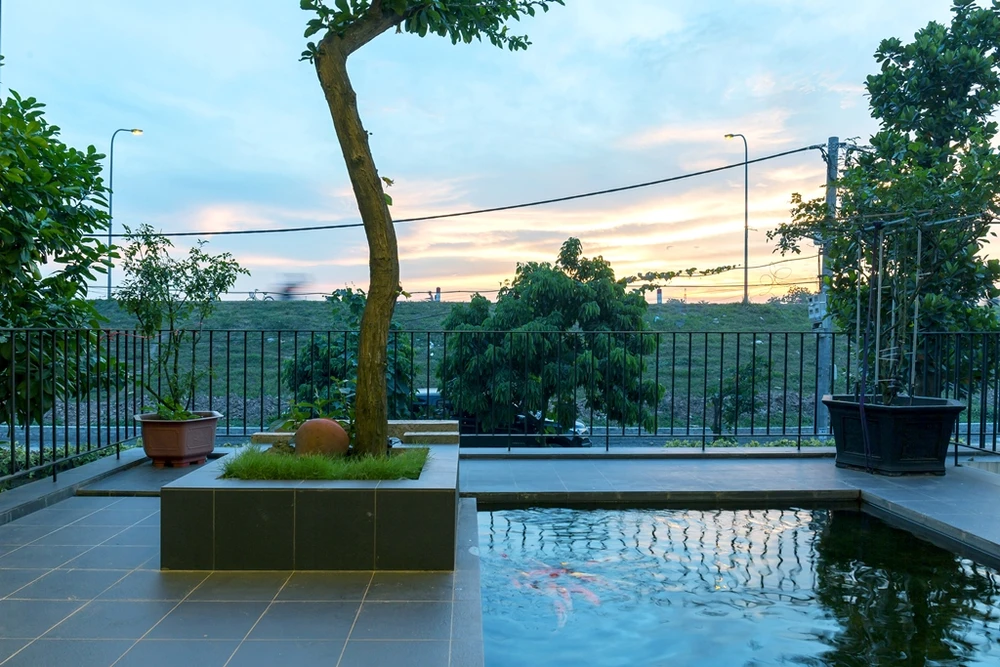 ngoi-nha-ben-trien-de-6