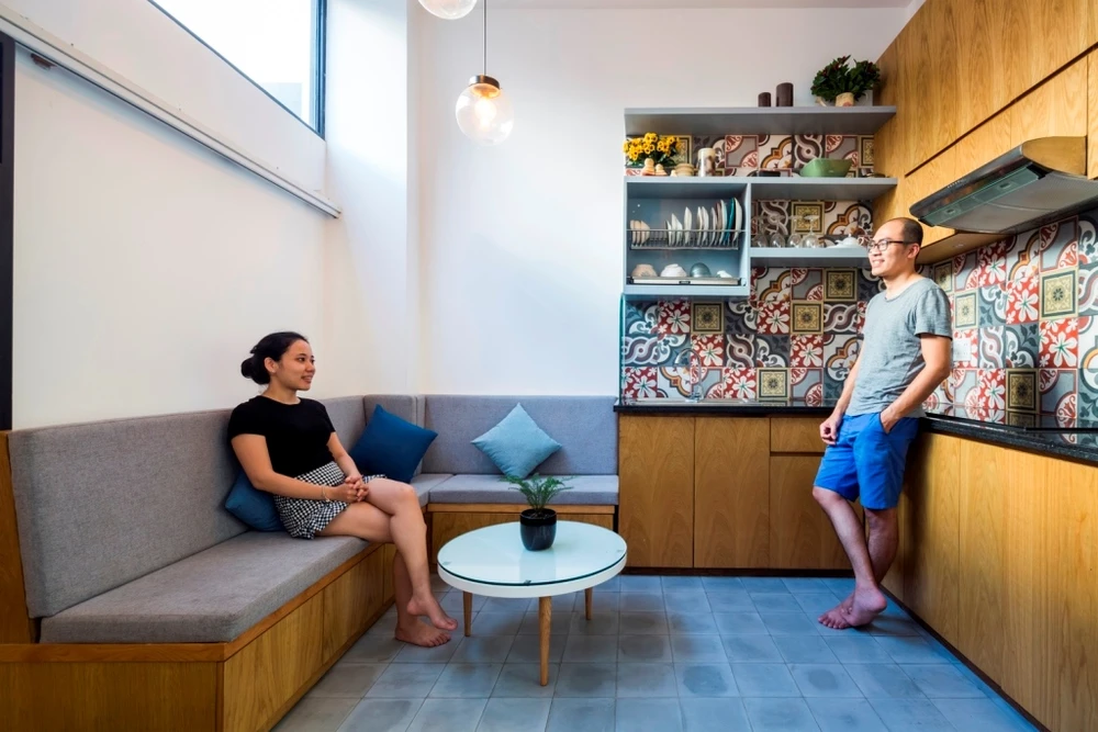 nha-pho-trong-hem-cut-9