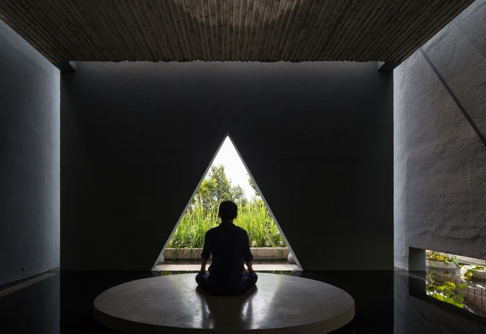 ngoi-nha-da-chuc-nang-18