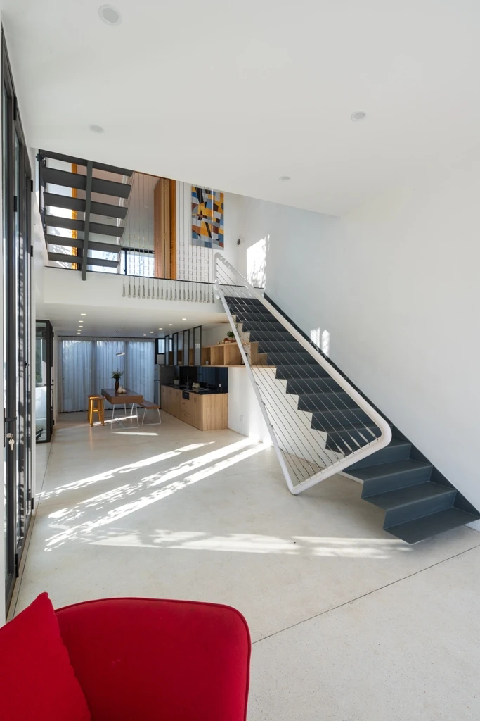 nha-pho-ngap-tran-cay-xanh-8