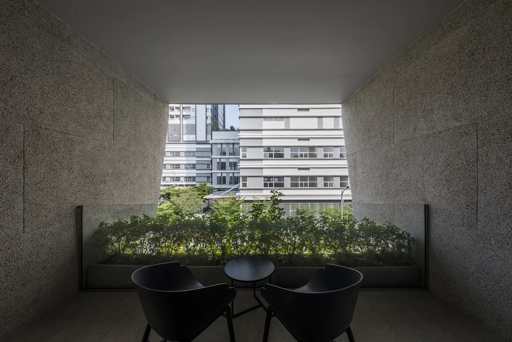 biet-thu-hinh-thang-nguoc-13