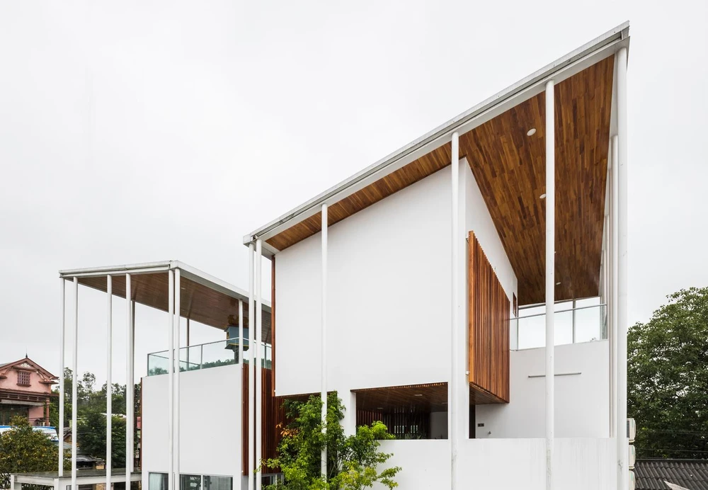 Chủ nhà muốn sống trong một ngôi nhà giúp tăng cường kết nối gia đình cũng như liên kết với các khu vườn xung quanh.