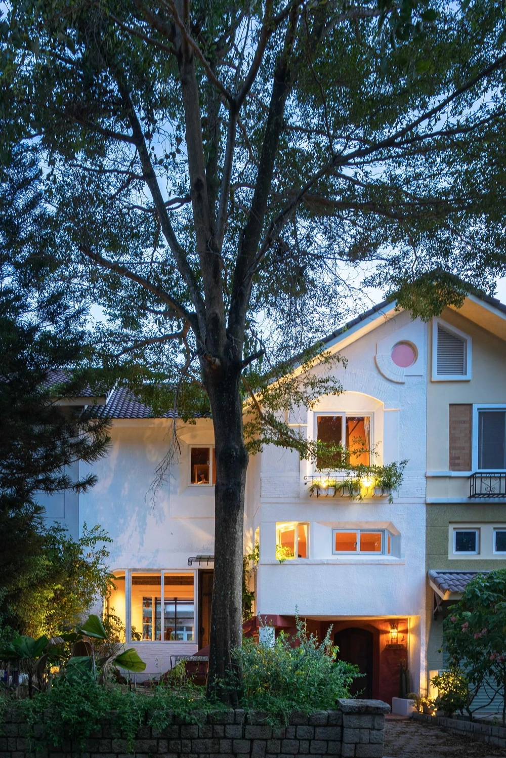 Đây là sự kết hợp hoàn hảo giữa hai nền văn hóa phương Đông và phương Tây.