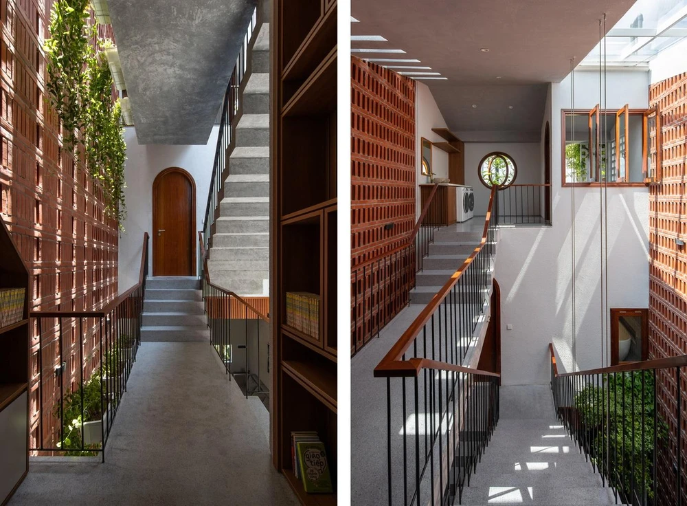 Các khoảng trống và sân vườn làm tăng sự kết nối giữa các thành viên trong gia đình, con người với thiên nhiên. Các khoảng trống và sân vườn làm tăng sự kết nối giữa các thành viên trong gia đình, con người với thiên nhiên.