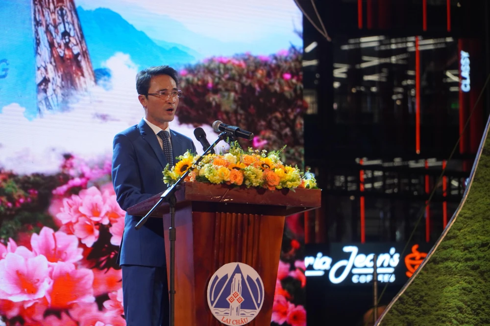 Ông Hà Trọng Hải, Phó Chủ tịch UBND tỉnh Lai Châu, phát biểu tại lễ khai mạc.