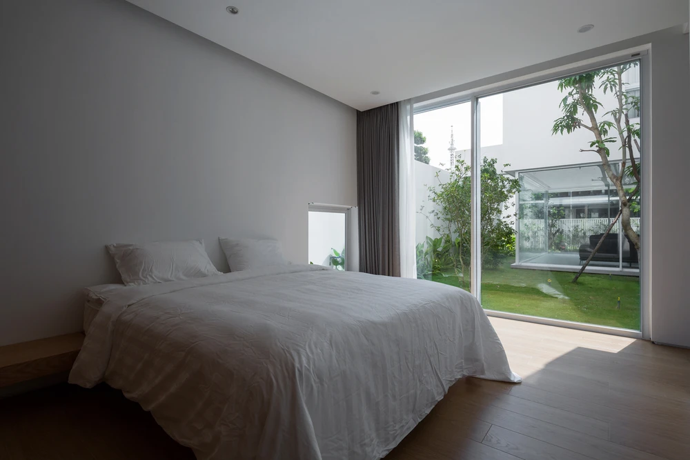 Khu vườn là nơi mọi người đều có không gian xanh để thư giãn.