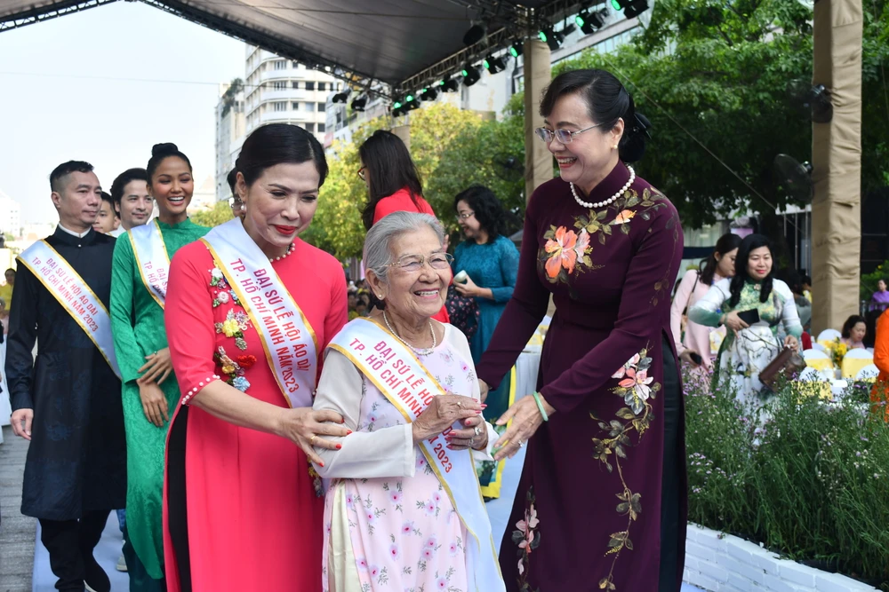 Đại sứ lễ hội Áo dài TP.HCM lần thứ 9.