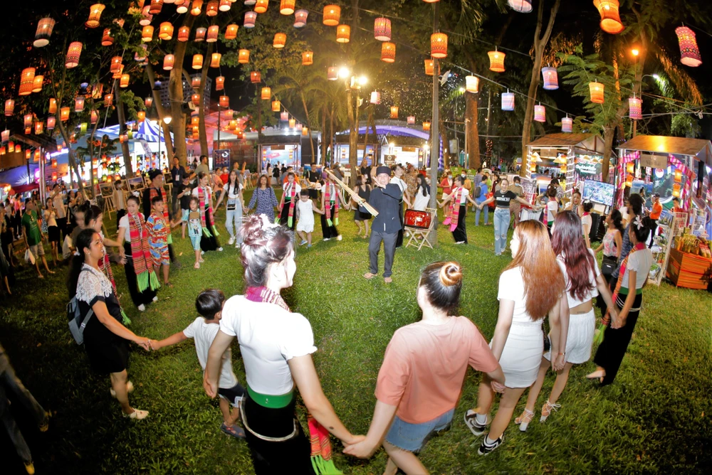 TP.HCM sẽ tổ chức các sự kiện thường niên nhằm xúc tiến du lịch trong nước.