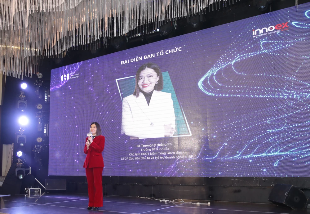 Bà Trương Lý Hoàng Phi, Trưởng ban tổ chức InnoEx phát biểu.