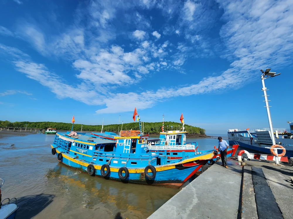 TP.HCM cần đầu tư nhiều bến bãi để phát triển du lịch đường thủy. Ảnh: THU TRINH.