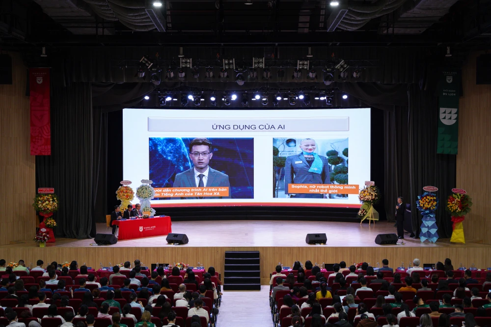 Các chuyên gia nghiên cứu trao đổi ba chủ đề then chốt liên quan đến ứng dụng công nghệ số, khai thác giá trị di sản, phát triển du lịch bền vững ở Việt Nam. Ảnh: TT.Các chuyên gia nghiên cứu trao đổi ba chủ đề then chốt liên quan đến ứng dụng công nghệ số, khai thác giá trị di sản, phát triển du lịch bền vững ở Việt Nam. Ảnh: TT.