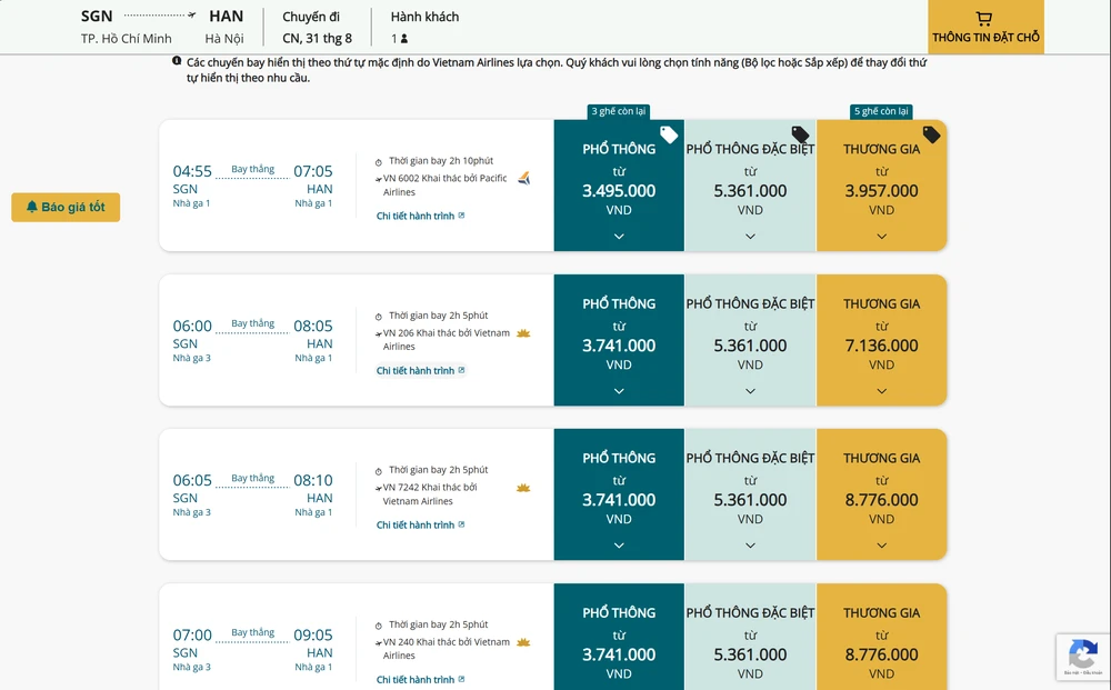 Giá vé máy bay chặng TP.HCM - Hà Nội tăng cao. Ảnh chụp màn hình.