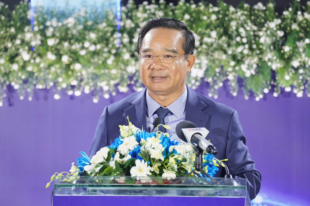 Ông Nguyễn Văn Được, Chủ tịch UBND TP.HCM phát biểu tại khai mạc chương trình họp Đại hội đồng Tổ chức xúc tiến du lịch các thành phố toàn cầu. Ảnh: Thuận Văn.