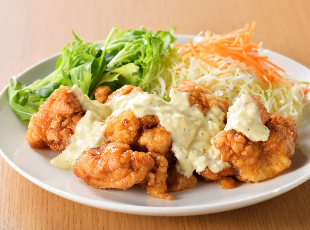 Gà Nanban với nước xốt đặc trưng.jpg